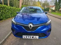 Used Renault Clio V Evolution 90 HP (66 kW) 2023 Blue Hatchback