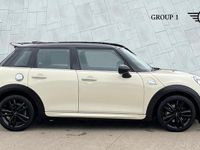 Used Mini Cooper S Hatch 189 HP (139 kW) 2018 White Hatchback