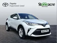 Used Toyota C-HR 120 HP (88 kW) 2023 White SUV