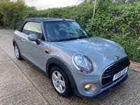 Begagnad Mini Cooper Cabriolet 2018 Grå Cab