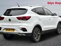 Usado MG ZS Exclusive 111 HP (81 kW) 2024 Branco SUV