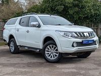 Used Mitsubishi L200 178 HP (130 kW) 2015 White Pickup