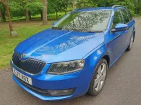 Usado Skoda Octavia Sport 110 CV (80 kW) 2017 Azul Familiar