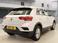 Used VW T-Roc S 115 HP (84 kW) 2019 White silver SUV