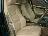 Used Volvo V70 163 HP (119 kW) 2002 Estate