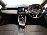 Used Renault Clio V Techno 145 HP (106 kW) 2023 Red Hatchback