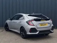 Used Honda Civic EX 126 HP (92 kW) 2018 Silver Hatchback