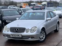 Used Mercedes E220 Avantgarde 2005 Silver Sedan