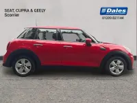 Used Mini Cooper Classic 134 HP (98 kW) 2022 Red Hatchback