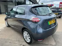 Used Renault Zoe Iconic 55 kW (75 HP) 2022 Hatchback