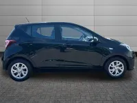 Used Hyundai i10 SE 87 HP (63 kW) 2017 Phantom black Hatchback