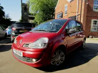 Used Renault Grand Modus Dynamique 88 HP (64 kW) 2011 Red MPV