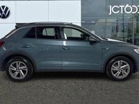 Usado VW T-Roc R-line 150 HP (110 kW) 2025 Azul SUV