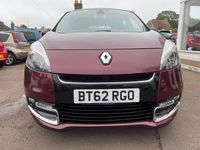 Used Renault Scénic III Dynamique 110 HP (80 kW) 2013 Red MPV