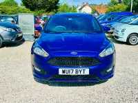Used Ford Focus Zetec 125 HP (91 kW) 2017 Blue Hatchback