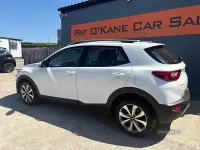 Used Kia Stonic 2023 White SUV
