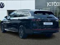 Nuevo VW Passat R-line 204 CV (150 kW) 2026 Negro Familiar