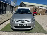Used Toyota Auris SR 2010 Silver Hatchback