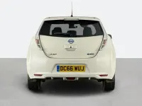Used Nissan Leaf Tekna 80 kW (109 HP) 2016 White Hatchback