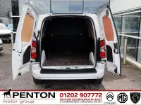 Used Vauxhall Combo S 100 HP (73 kW) 2023 White MPV