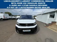Used Vauxhall Vivaro 145 HP (106 kW) 2024 White MPV