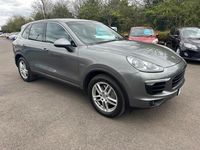 Used Porsche Cayenne 262 HP (192 kW) 2016 Grey SUV