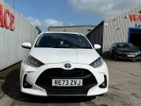 Used Toyota Yaris Design 116 HP (85 kW) 2023 White Hatchback