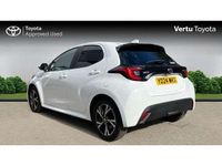 Used Toyota Yaris Hybrid Design 116 HP (85 kW) 2024 White Hatchback