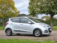 Używany Hyundai i10 Premium 87 KM (63 kW) 2016 Srebrny Hatchback