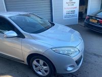 Used Renault Mégane III Dynamique 2010 Silver Hatchback