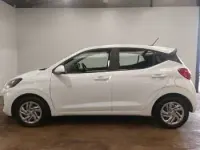 Used Hyundai i10 SE 67 HP (49 kW) 2023 White Hatchback