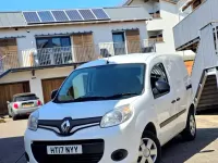 Usado Renault Kangoo Business 90 HP (66 kW) 2017 Branco Monovolume