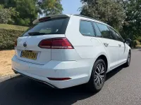 Used VW Golf VII SE 115 HP (84 kW) 2019 White Estate