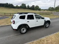 Used Dacia Duster Essentiel 90 HP (66 kW) 2023 White SUV