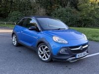 Second-hand Vauxhall Adam Rocks 115 CP (84 kW) 2015 Albastru Hatchback