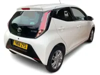 Used Toyota Aygo x-press 68 HP (50 kW) 2016 White Hatchback