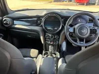 Usado Mini Cooper Sport 136 CV (100 kW) 2022 Blanco Utilitario