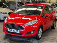Used Ford Fiesta Zetec 125 HP (91 kW) 2013 Red Hatchback