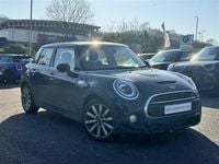 Used Mini Cooper S Classic 189 HP (139 kW) 2019 Blue Hatchback