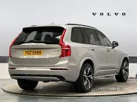 Begagnad Volvo XC90 Plus 2023 Silver SUV