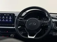 Used Kia Stonic 120 HP (88 kW) 2020 Black SUV
