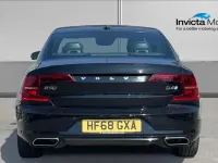 Used Volvo S90 R-Design 190 HP (139 kW) 2018 Black Sedan