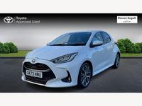 Used Toyota Yaris Hybrid 116 HP (85 kW) 2023 White Hatchback