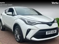 Used Toyota C-HR 122 HP (89 kW) 2022 White SUV