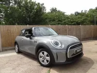 Used Mini Cooper Classic 134 HP (98 kW) 2021 Grey Hatchback