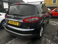 Usado Ford S-MAX Titanium 140 CV (102 kW) 2010 Gris Monovolumen