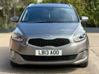 Usado Kia Carens 2013 Prateado Monovolume