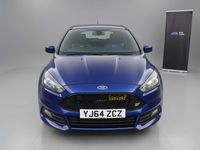 Used Ford Focus ST 250 HP (183 kW) 2015 Blue Hatchback
