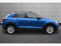 Used VW T-Roc Life 110 HP (80 kW) 2023 Blue SUV