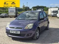 Used Ford Fiesta Zetec 74 HP (54 kW) 2007 Mauve/purple Hatchback